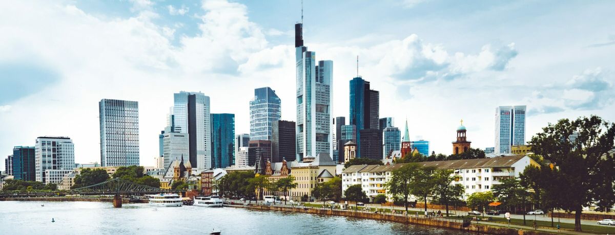 pexels tembela bohle 1124460 scaled e1612254880924 120f5e74