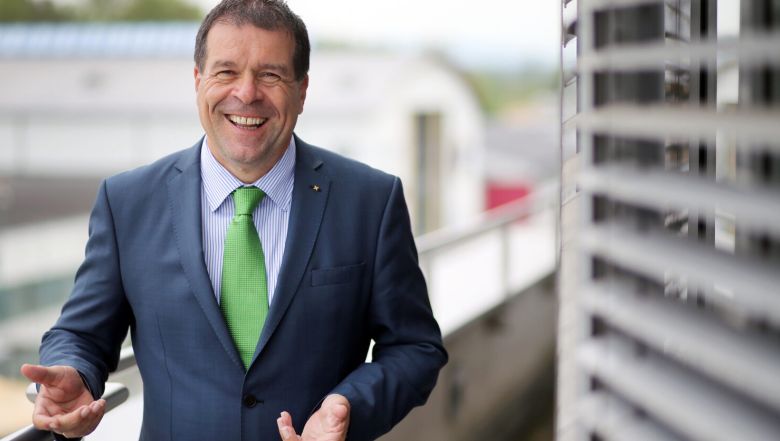 vieghofer portrait e1612263474823 86725ab3